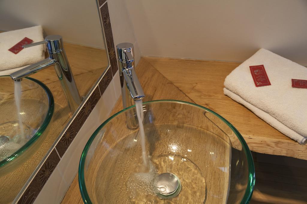 Hotel Des Alpes Le Bourg-dʼOisans Rum bild