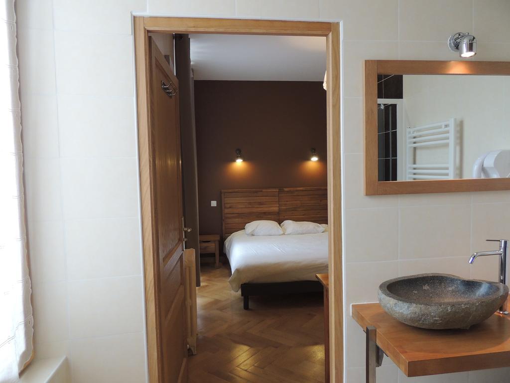 Hotel Des Alpes Le Bourg-dʼOisans Rum bild
