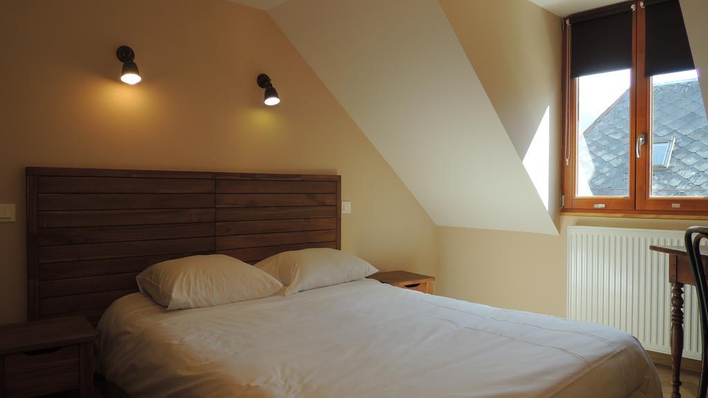 Hotel Des Alpes Le Bourg-dʼOisans Rum bild
